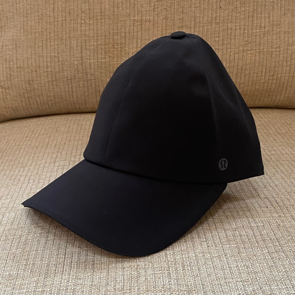 Lululemon Women's Fast and Free Running Hat - Black